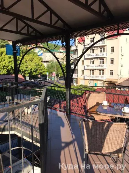 . Гостевой дом Балатон. Лазаревское