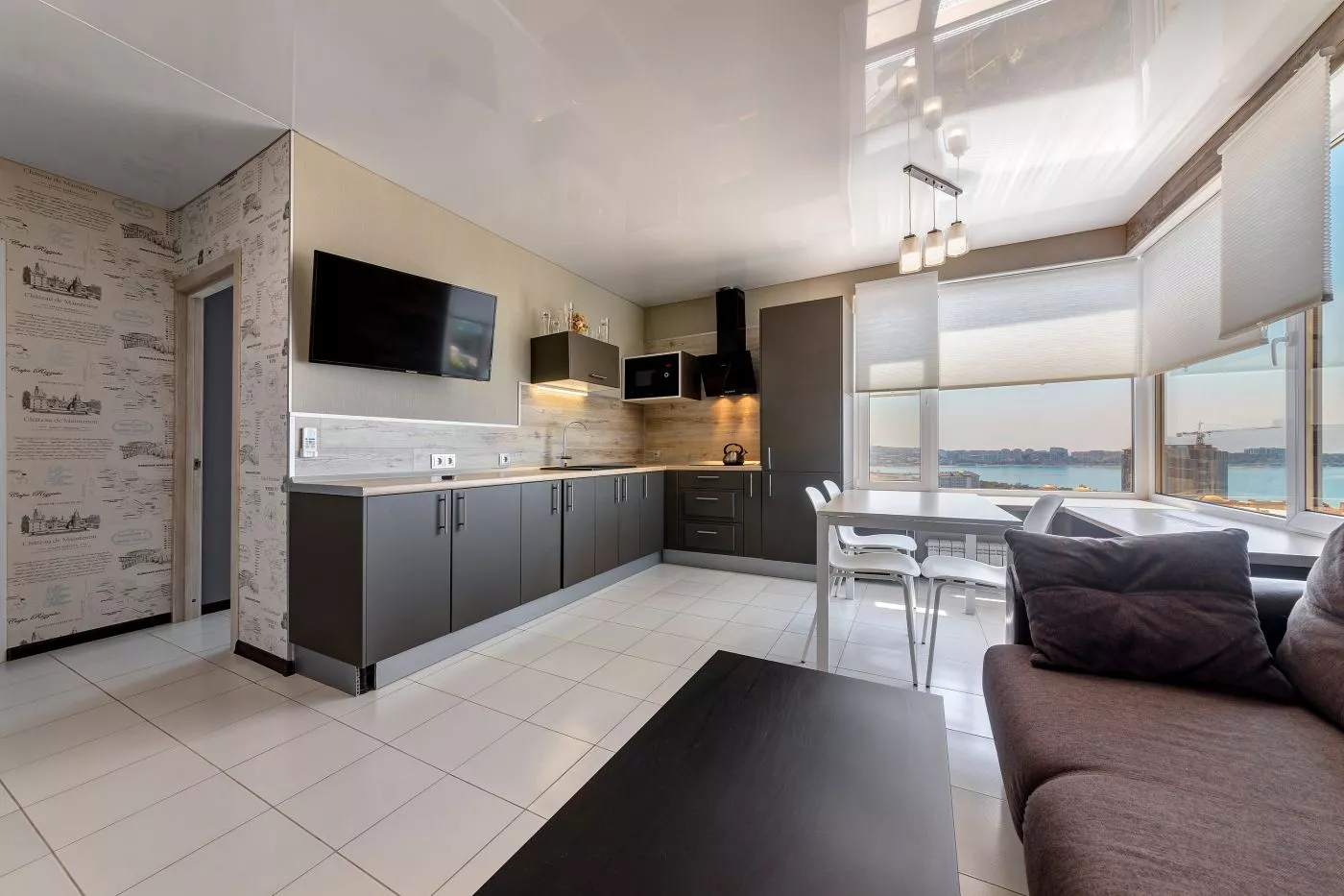 . Квартира в многоквартирном доме ПАНОРАМА & ГЕЛЕНДЖИК . Геленджик