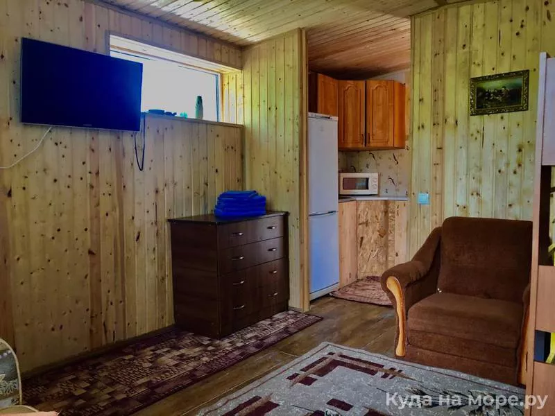 . Гостевой дом «Необитаемый остров». Головинка . Гостевой дом «Необитаемый остров». Головинка