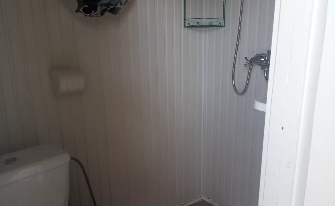 Трехместный комфорт. Гостевой дом SunnyHouse. Витязево Трехместный комфорт. Гостевой дом SunnyHouse. Витязево