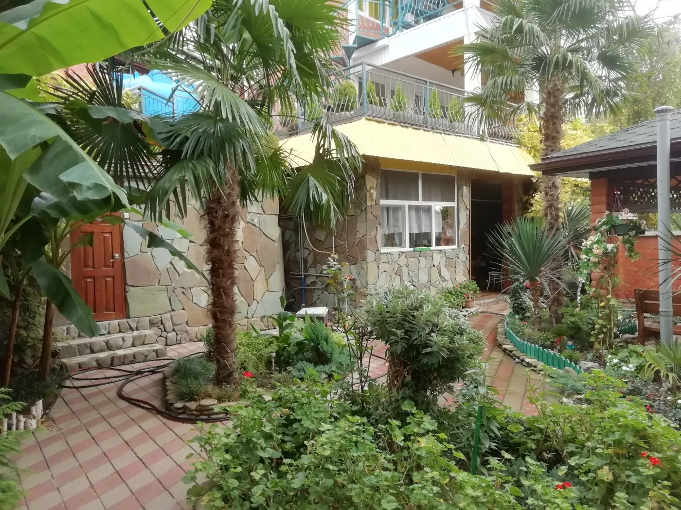 . Гостевой дом КАРАВЕЛЛА. Лазаревское