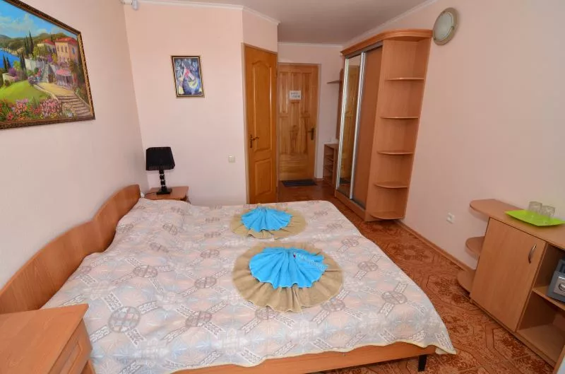 2-МЕСТНЫЙ НОМЕР С КОНДИЦИОНЕРОМ. Мини-гостиница "Анастасия". Саки