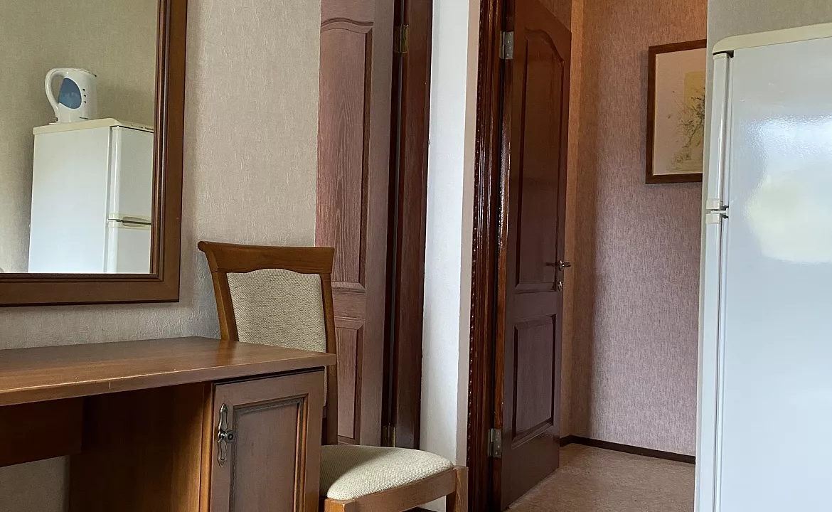 Полулюкс с балконом. Вилла "Ренессанс". Кореиз