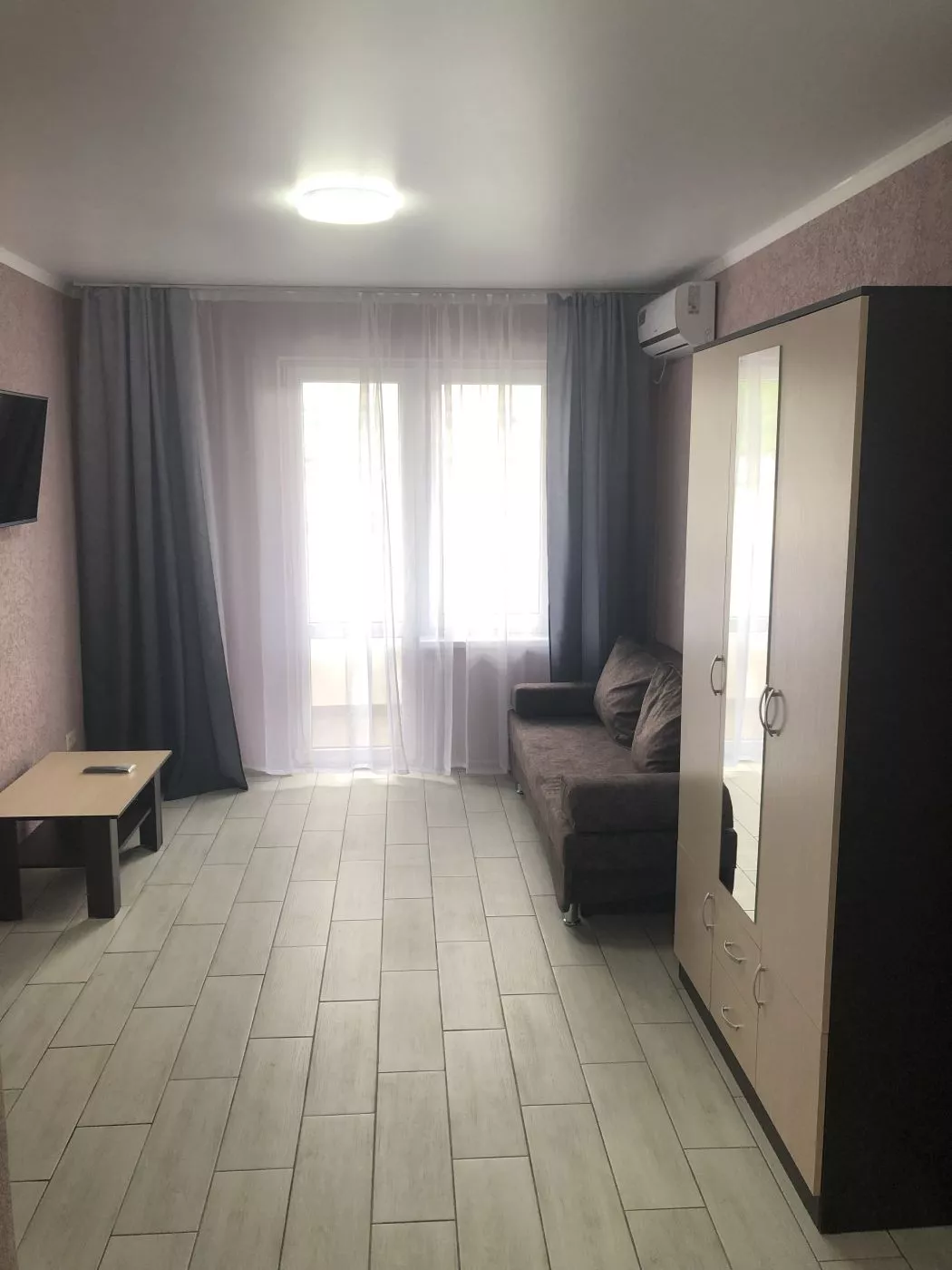 . Квартира в многоквартирном доме Морская 3 А. Ольгинка