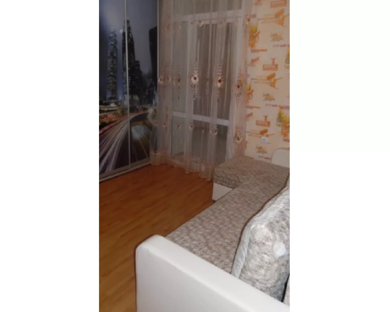 . Квартира в многоквартирном доме на улице Полупанова. Евпатория . Квартира в многоквартирном доме на улице Полупанова. Евпатория