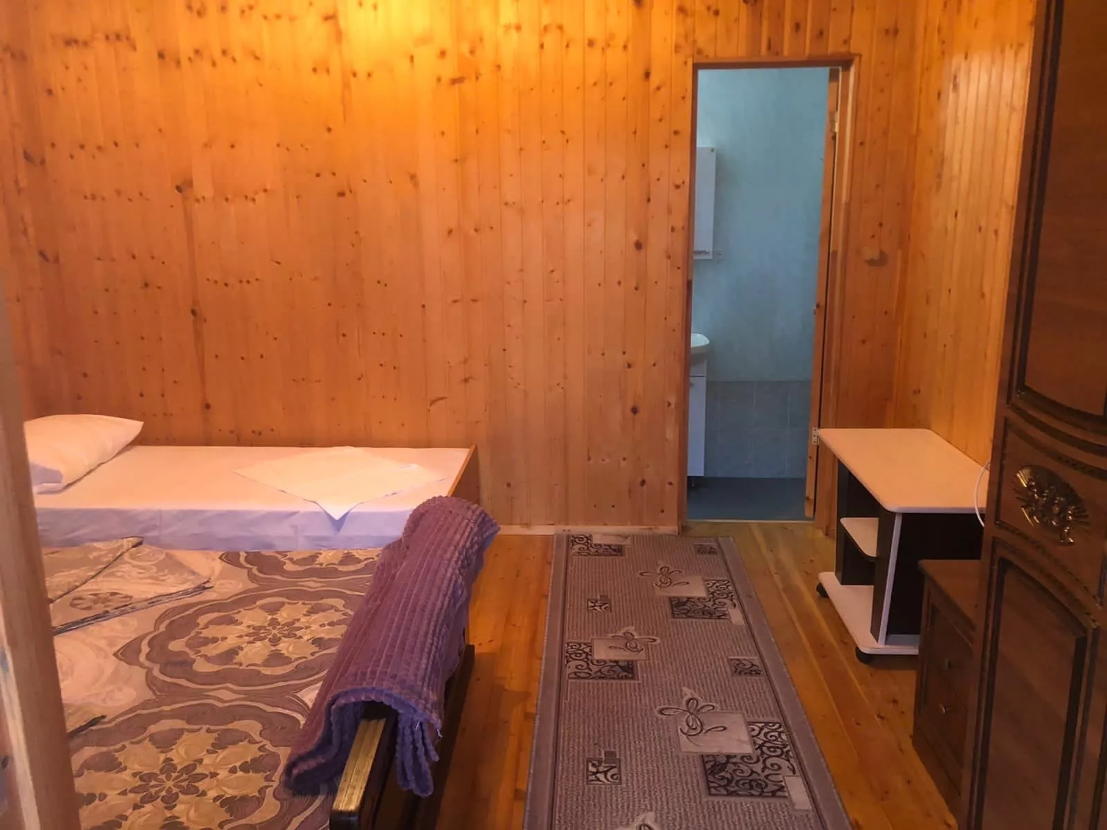 . "Delis" (Делис). Гагра