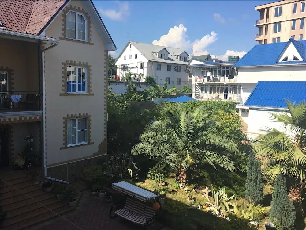 . Гостевой дом "Камелот". Адлер