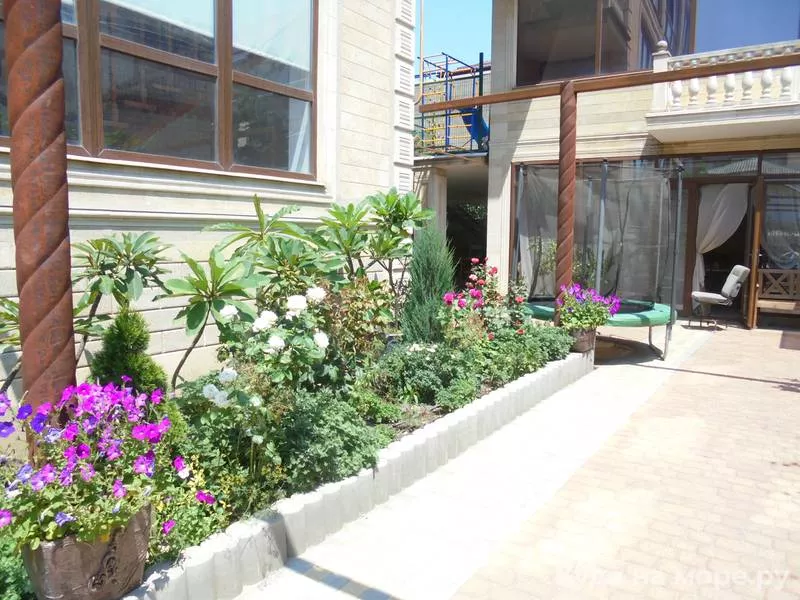 . Гостевой дом Сахалин. Витязево