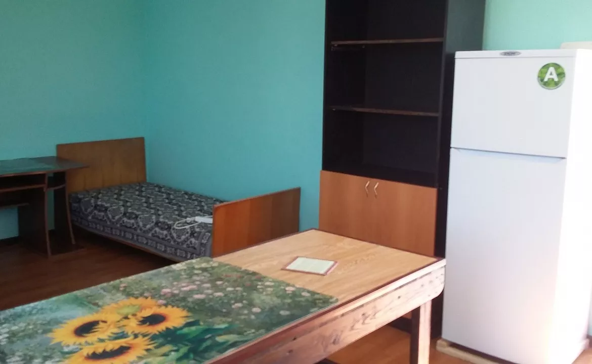 Отдельный домик с кухней и санузлом до 4 гостей. Частный сектор 2 этажа по отдельности под ключ, 2 отдельных домика.. Благовещенская