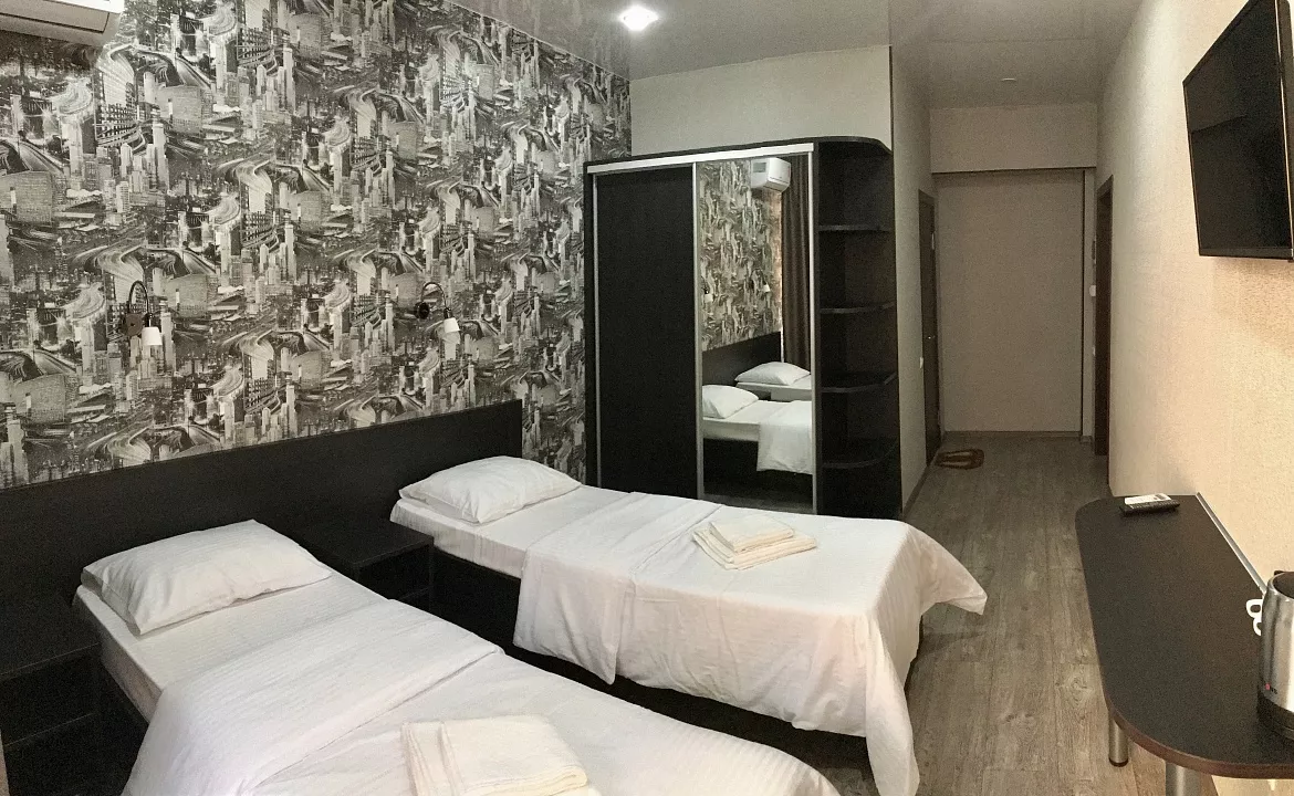 2 местные номера с балконом вид во двор. Гостевой дом София - Лазаревское. Лазаревское