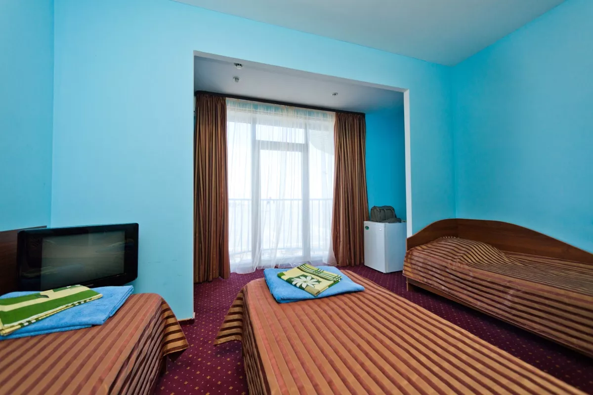 . Отель Водноспортивный клуб-отель "Торнадо". Ейск