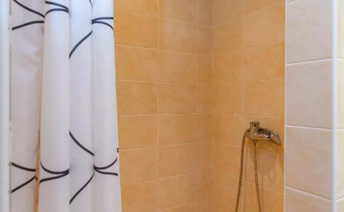 3-х местный номер . Гостевой дом "Адмирал" - Небуг. Небуг