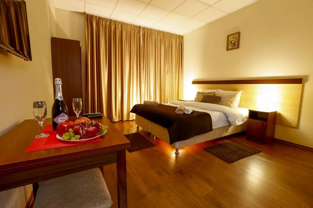 . Отель «Пассаж». Адлер