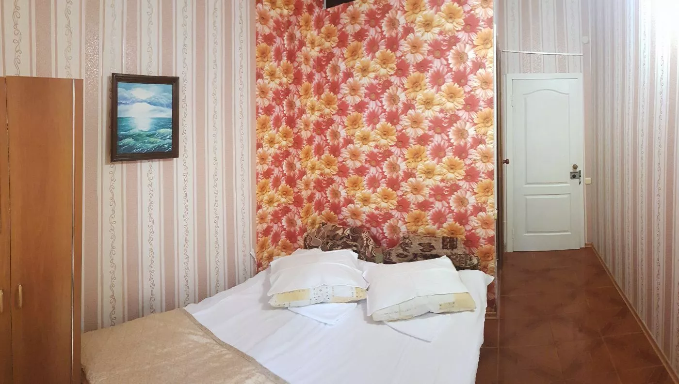 . Гостевой дом Жанетт". Адлер