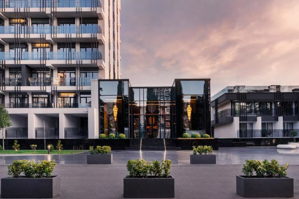 . Курортный отель Моне. Адлер