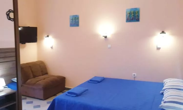 СЕМЕЙНАЯ СТУДИЯ (4+1). Отель "Юрзуф". Гурзуф СЕМЕЙНАЯ СТУДИЯ (4+1). Отель "Юрзуф". Гурзуф