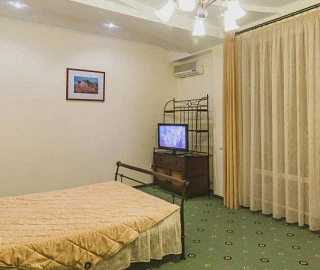 Люкс. Отель «Коралл».  Люкс. Отель «Коралл».