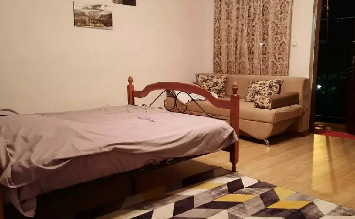 3-х местный. Частный сектор ул. Имама Шамила, 59. Сухум