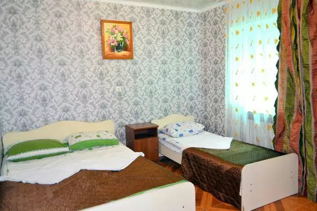 Стандарт 3-х местный. Гостевой дом Светлана. Сочи