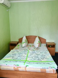 С удобствами 2х-местный. Частный сектор Экзотика. Лоо