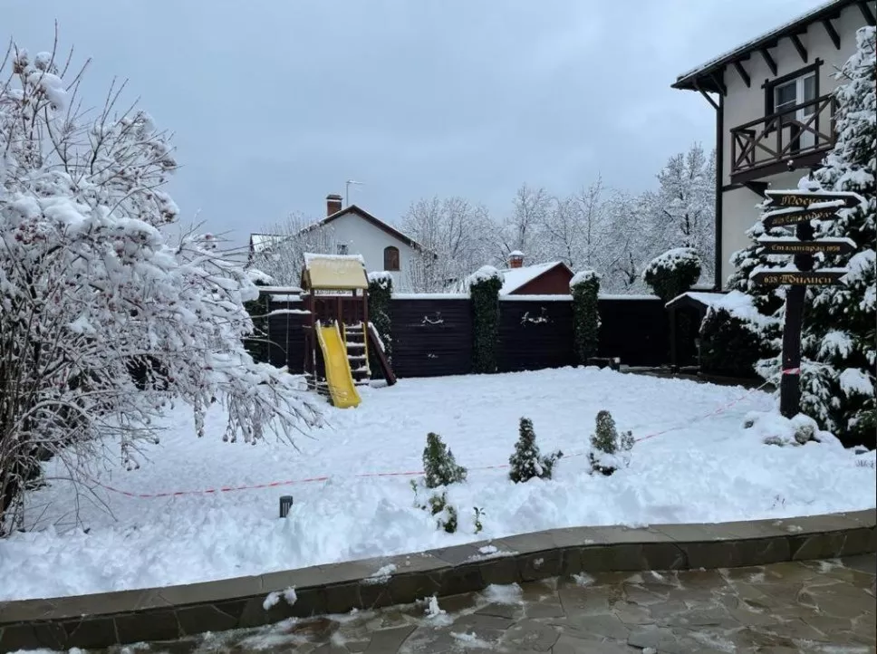 . Отель Отель Альпийский двор. Красная Поляна