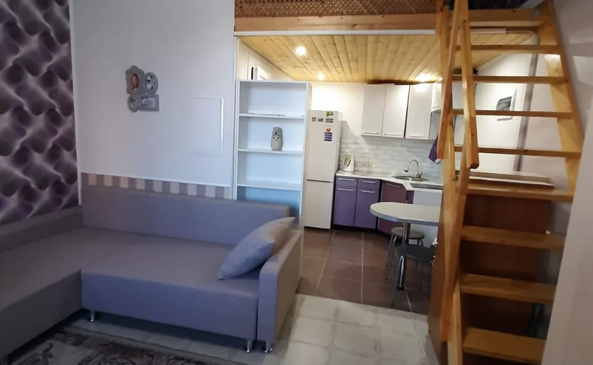 Студия у моря. Квартира в многоквартирном доме Студия у самого моря. Адлер