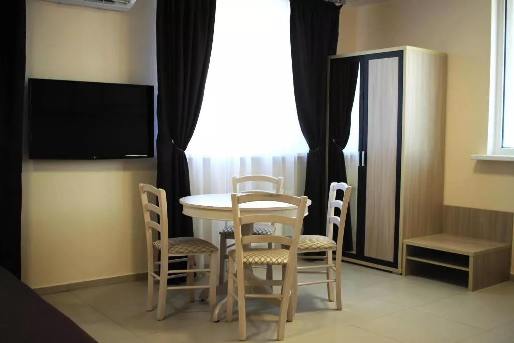 . Отель "Любимый дом". Мысхако