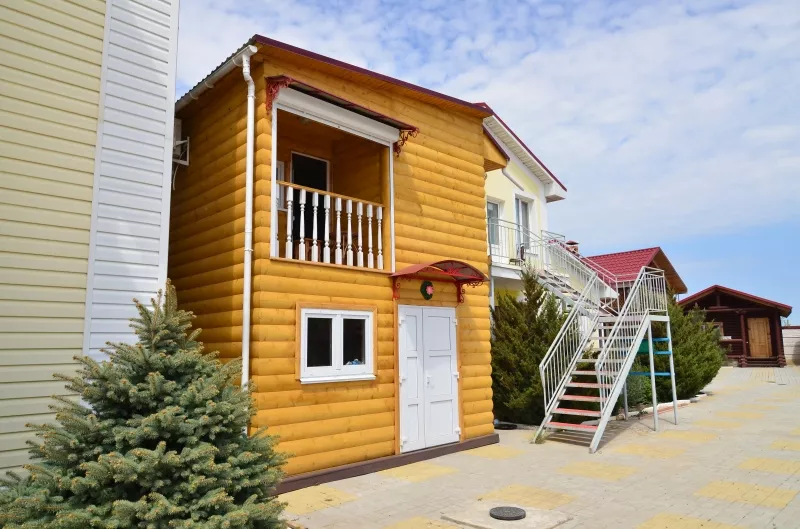 Эко-дом (из натурального дерева) 2-комнатный номер 