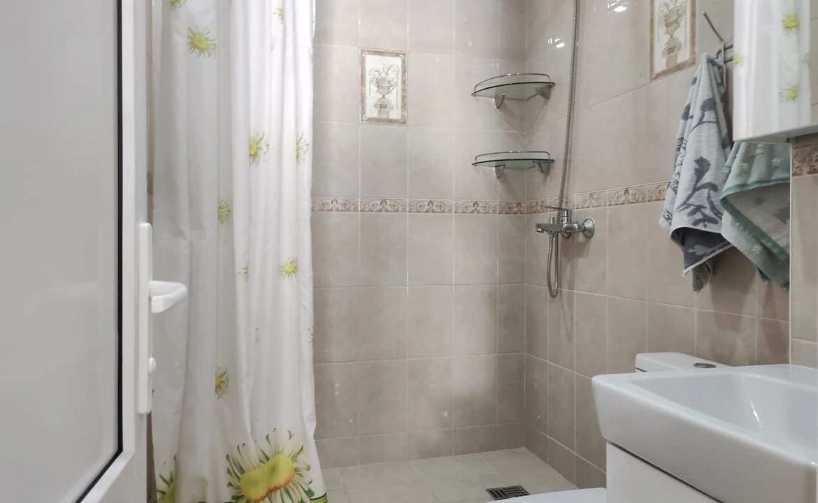 4-х местный  стандарт с кухней. Уда-ча в Свирском ущелье. Лазаревское