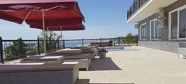 Гостевой дом «Лoofкий»