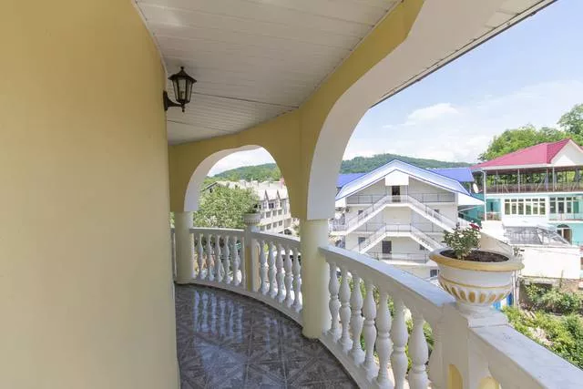 . Гостевой дом "ЛиДиАнна". Вардане