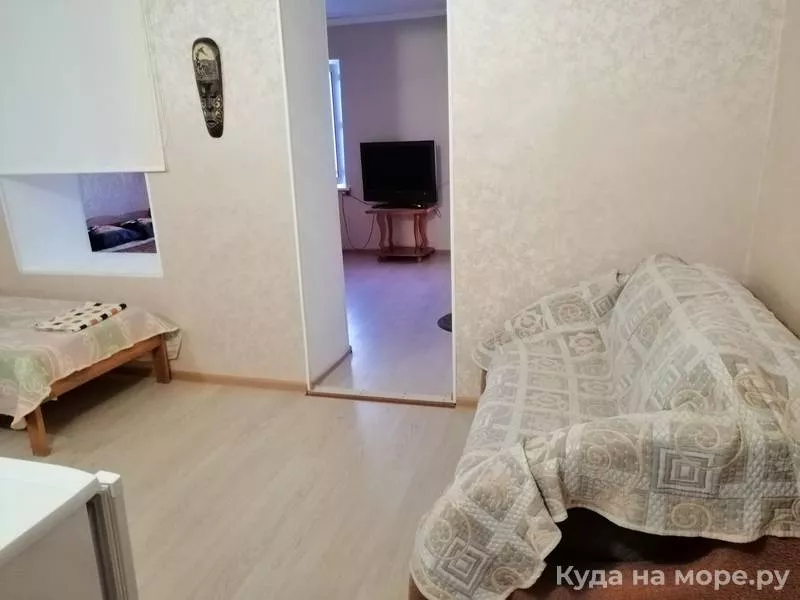 . База отдыха На берегу . Лазаревское