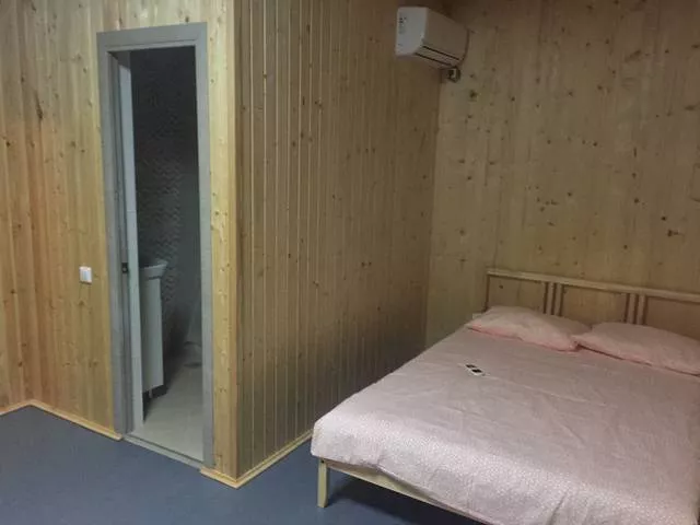 . Отель «Pine Beach». Пицунда