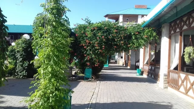 . Гостиница комплекс "Новинка". Ейск