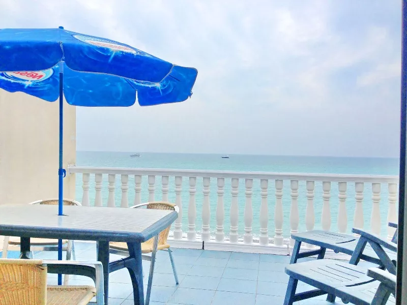 . Эллинг "Южный бриз" . Лоо