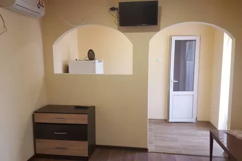 3-х местный «Полулюкс». Пансионат «Старый Якорь». Керчь