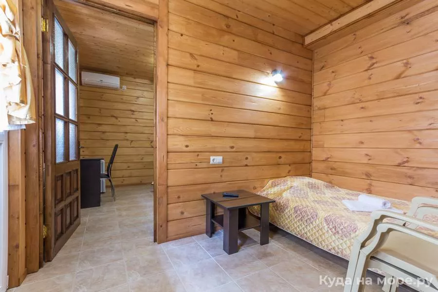 Двухкомнатный Люкс. Гостевой дом "Алфавит". Адлер Двухкомнатный Люкс. Гостевой дом "Алфавит". Адлер