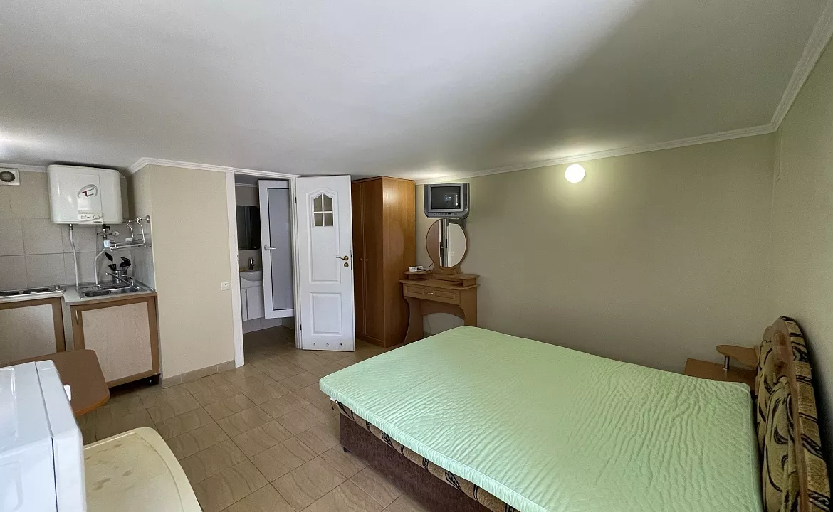 Студия Эконом. Гостевой дом "Ялта-Ливадия". Ливадия Студия Эконом. Гостевой дом "Ялта-Ливадия". Ливадия