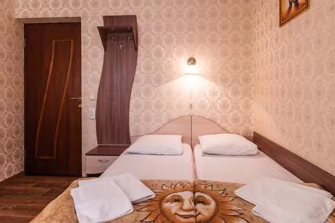 2 местный «стандарт» с балконом. Гостиница "СемьЯ". Лазаревское 2 местный «стандарт» с балконом. Гостиница "СемьЯ". Лазаревское