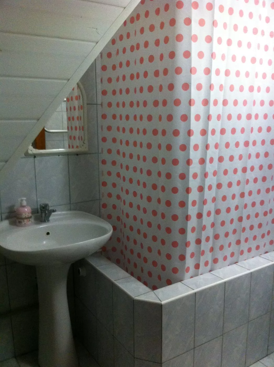 . Частный сектор 2х этажная квартира. Хоста