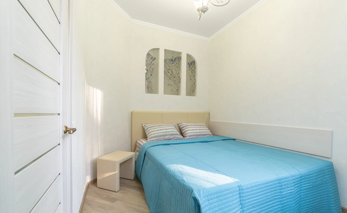 4 комнатная квартира в центре Сочи рядом с пляжем Ривьера. Уютные Квартиры в центре Сочи рядом с крупнейшим пляжным комплексом Ривьера. Сочи