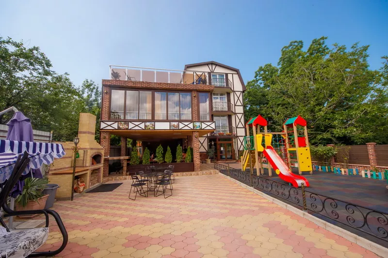 . Гостиница H2O. Геленджик