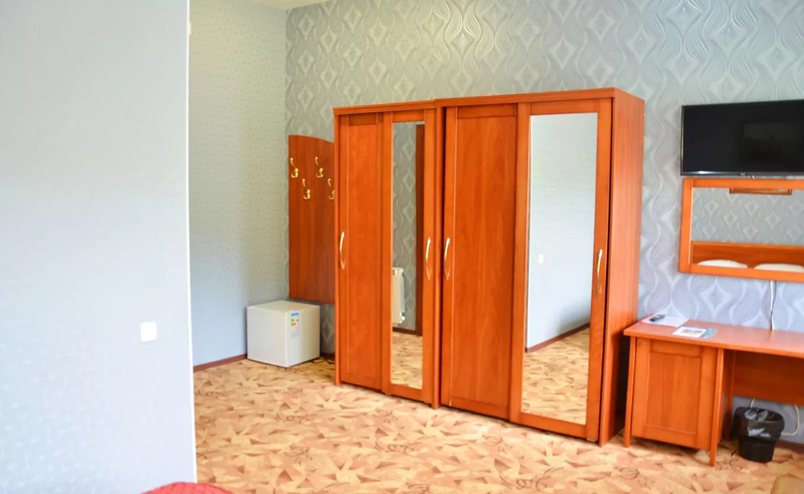 Комфорт с балконом. Отель «РП Утомленные Солнцем». Красная Поляна