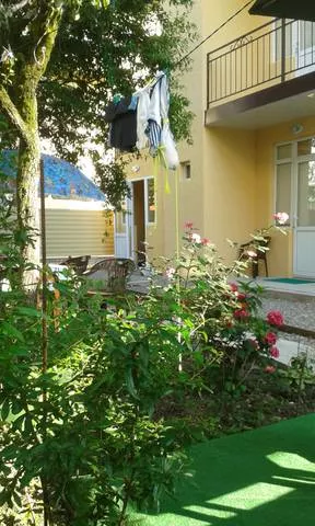 . Гостевой дом Крокус. Лазаревское