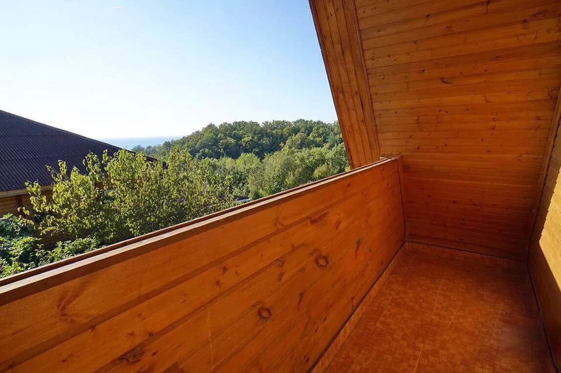 . Коттедж "Брусовый у Моря с бассейном". Макопсе