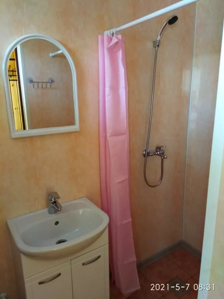 . Частный сектор Двухкомнатные номера со всеми удобствами . Должанская