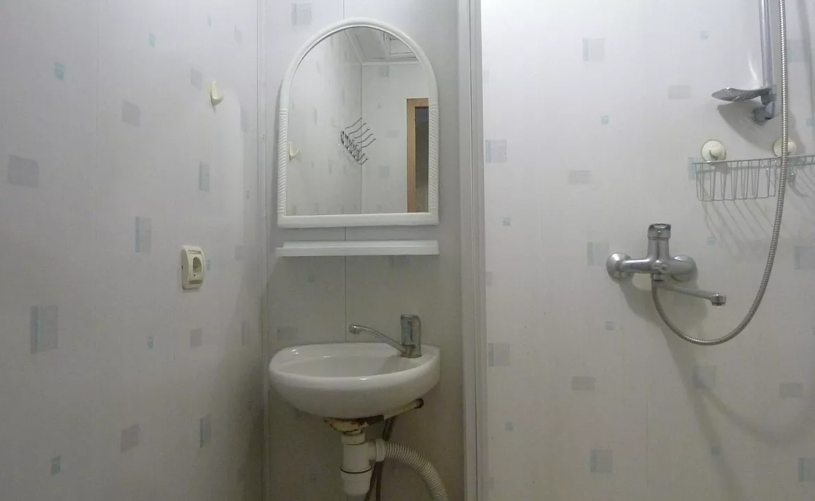 Двухкомнатный номер.. Частный сектор У Марины. Ейск