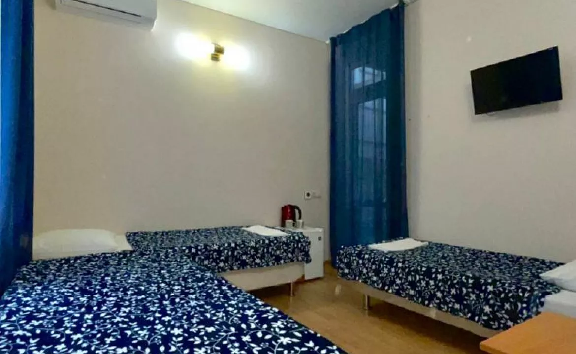 Трёхместный номер. Гостевой дом "Муза". Адлер