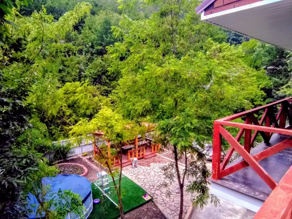 . Гостевой дом Межгорье. Туапсе