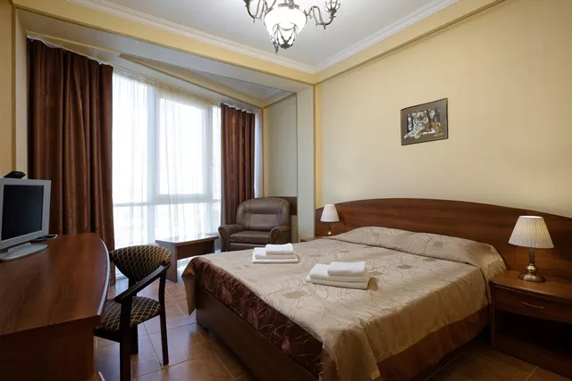 . Отель "Атлант-Люкс". Адлер